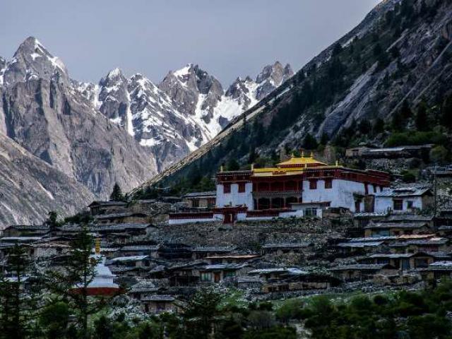 Тибет увеличивает доходы от туризма
