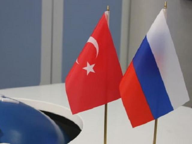 Путин частично возобновил действие соглашения РФ и Турции о взаимных поездках граждан