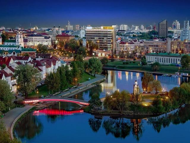 Более 300 тысяч туристов из РФ посещают Беларусь ежегодно