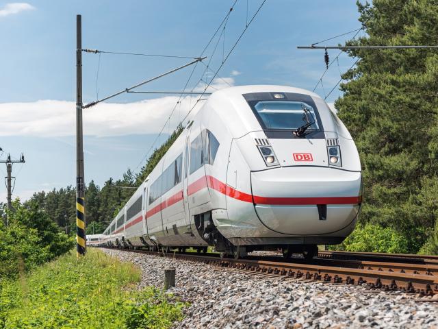 В Германии прекратили продажу билетов в поездах