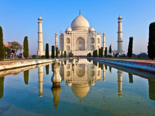 Индия возобновляет выдачу электронных туристических виз